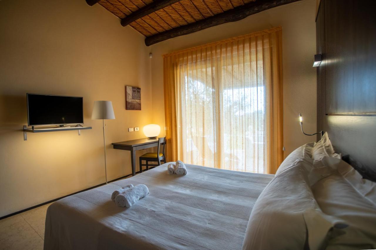 Cambiocavallo Resort Modica Bagian luar foto
