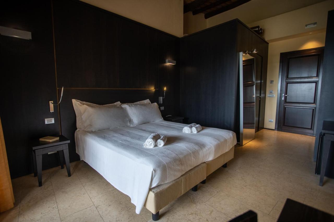 Cambiocavallo Resort Modica Bagian luar foto